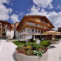 Almfamilyhotel Scherer, hotell i Obertilliach