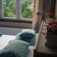 Blue Ball Apartment, отель в Будапеште, в районе 12. Хегивидек