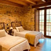 Casa Lixa Hotel Rural Albergue, Hotel in Las Herrerías