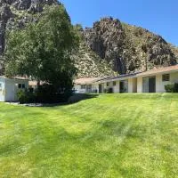 Meadowcliff Lodge Coleville, hotel v mestu Coleville
