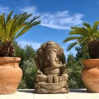 B&B Villa Ganesh, hôtel à Le Rouret