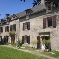 Chambres d'hôtes l'arche d'Yvann, hotel i Campuac