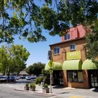 SenS Hotel & Vanne Bistro Berkeley، فندق في بيركلي