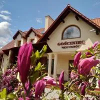 Gościniec Pięciu Stawów: Ustrzyki Dolne şehrinde bir otel