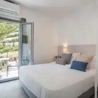 Nautilus Apartments-Suites