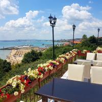 Dolce Vita Penthouse, hotell piirkonnas Sveti Vlas New Beach, Sveti Vlas