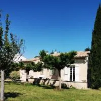 Aux portes du Luberon, готель у місті Cheval-Blanc