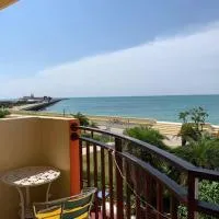 Captain's Homestay، فندق في Baisha