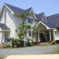 Pension Surf Rider, hotel i Nishiizu