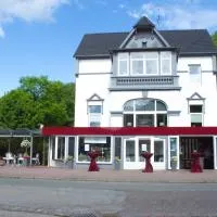 Townhuus No. 1 / Dieksee: Malente şehrinde bir otel