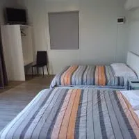 Pine Lake View Lodge، فندق في Kaiapoi