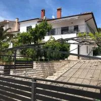 Casa Gremar, Hotel in Pješčana Uvala