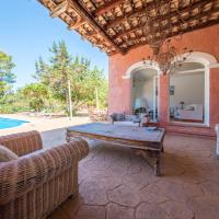 Exclusive Villa in Porroig