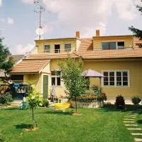 Apartmán Silvia, хотел в Комарно