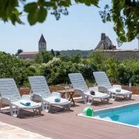 Holiday House Markoč, hotel a Grohote