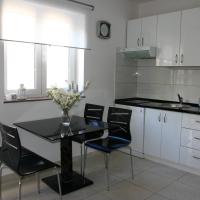 Vicy Apartment Novalja, Hotel in Novalja