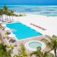 Innahura Maldives Resort, hotel in Lhaviyani Atoll