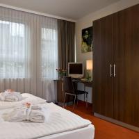 Motel One Salzburg-Mirabell, Salzburg – Updated 2023 Prices
