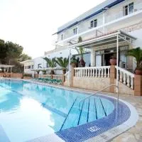 Viesnīca Hotel & Spa Entre Pinos-Adults Only pilsētā Eskalo
