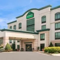 Wingate by Wyndham (Lexington, VA), хотел в Лексингтън