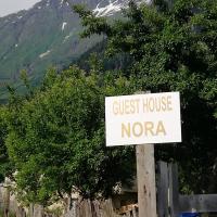 Nora's guesthouse, hotel en Zhabeshi