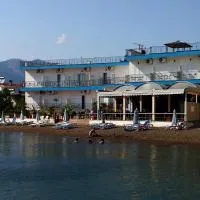 Artemis Hotel