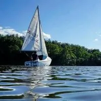 Osada Laskowo, Ośrodek Laskowo domki nad jeziorem, hotelli kohteessa Laskowo