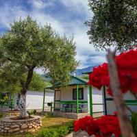 Chalet Ambel, hotel v destinaci Dhërmi