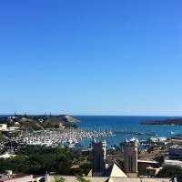 Auberge Jeunesse Nouméa، فندق في نومْيا