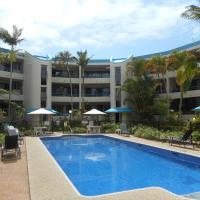 Placid Waters Holiday Apartments, hotel in Bongaree