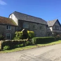 Lower House Farm B&B, Herefordshire, хотел в Hergest