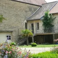 10 Côté Cour, hotel di Chaux