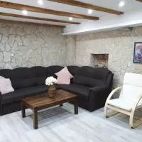 Luxury Stone Villa NONNA with Amazing Sea View, hotel Bribirben