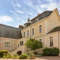 Viesnīca Hôtel Le Haut des Lys pilsētā Vilandrī