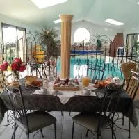 Chez Michel et Josette, hotel u gradu 'Le May-sur-Èvre'