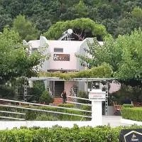 Agyra Studios: Vasilika şehrinde bir otel