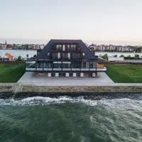 Fliegerdeich Hotel & Restaurant，威廉港的飯店
