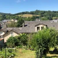 Chez Charlotte et Michel, hotel em Brassac