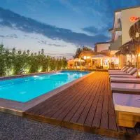 Maritina Apartments, ξενοδοχείο στην Ιξιά