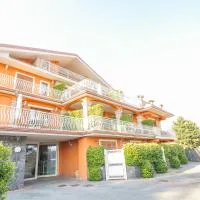 Etna Royal View, hotel em Trecastagni