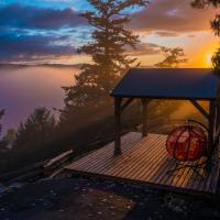 Shangri-La Oceanfront vacation home, hotel in Bedwell Harbour