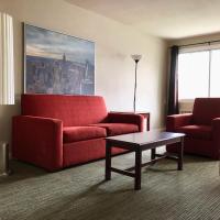 Beausejour Hotel Apartments/Hotel Dorval, hotel near Montreal-Pierre Elliott Trudeau International Airport - YUL, Dorval