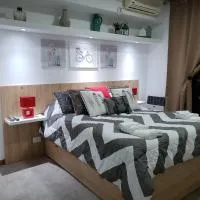 DEPARTAMENTO VERA MUJICA 1 cochera propia incluida, hotel din Rosario