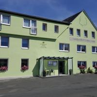 Landgasthof Grüne Linde, khách sạn gần Hof-Plauen Airport - HOQ, Hof