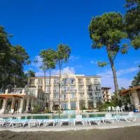 Black Sea Riviera Hotel: Shekvetili şehrinde bir otel