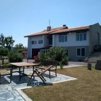 En la colina 1 Montañealde: Fica'da bir otel