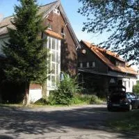 Hotel & Hostel Drei Bären, hotel v destinaci Altenau