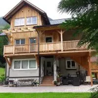 Apartment Sandra: Obertraun şehrinde bir otel