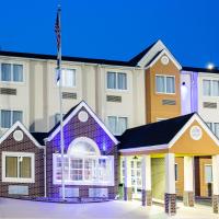 Microtel Inn & Suites by Wyndham Charleston, hotel in Charleston