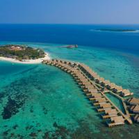 Emerald Faarufushi Resort & Spa - Deluxe All Inclusive, hotel dekat Ifuru Airport - IFU, Raa Atoll
